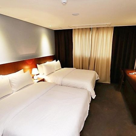Sea Moon Tourist Hotel Incheon Exterior foto