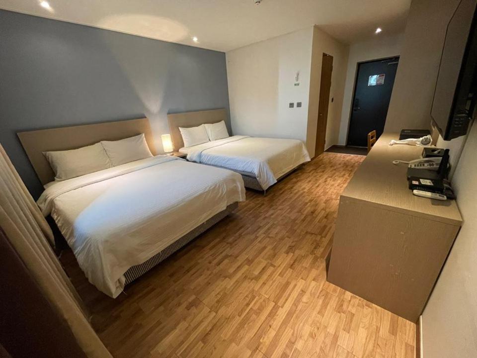 Sea Moon Tourist Hotel Incheon Exterior foto