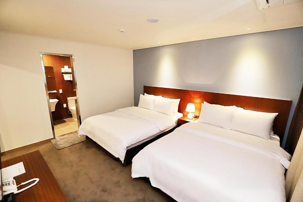 Sea Moon Tourist Hotel Incheon Exterior foto